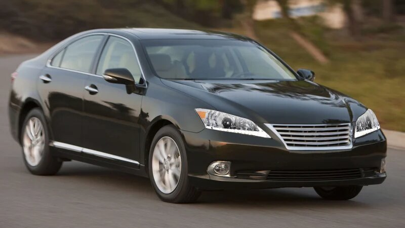 Lexus ES