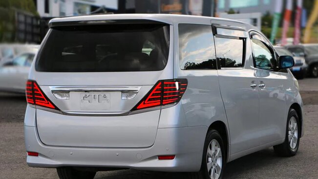 Toyota Vellfire/Alphard